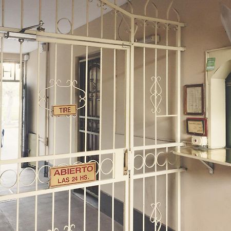 Hotel Aeropuerto Monte Grande Kültér fotó