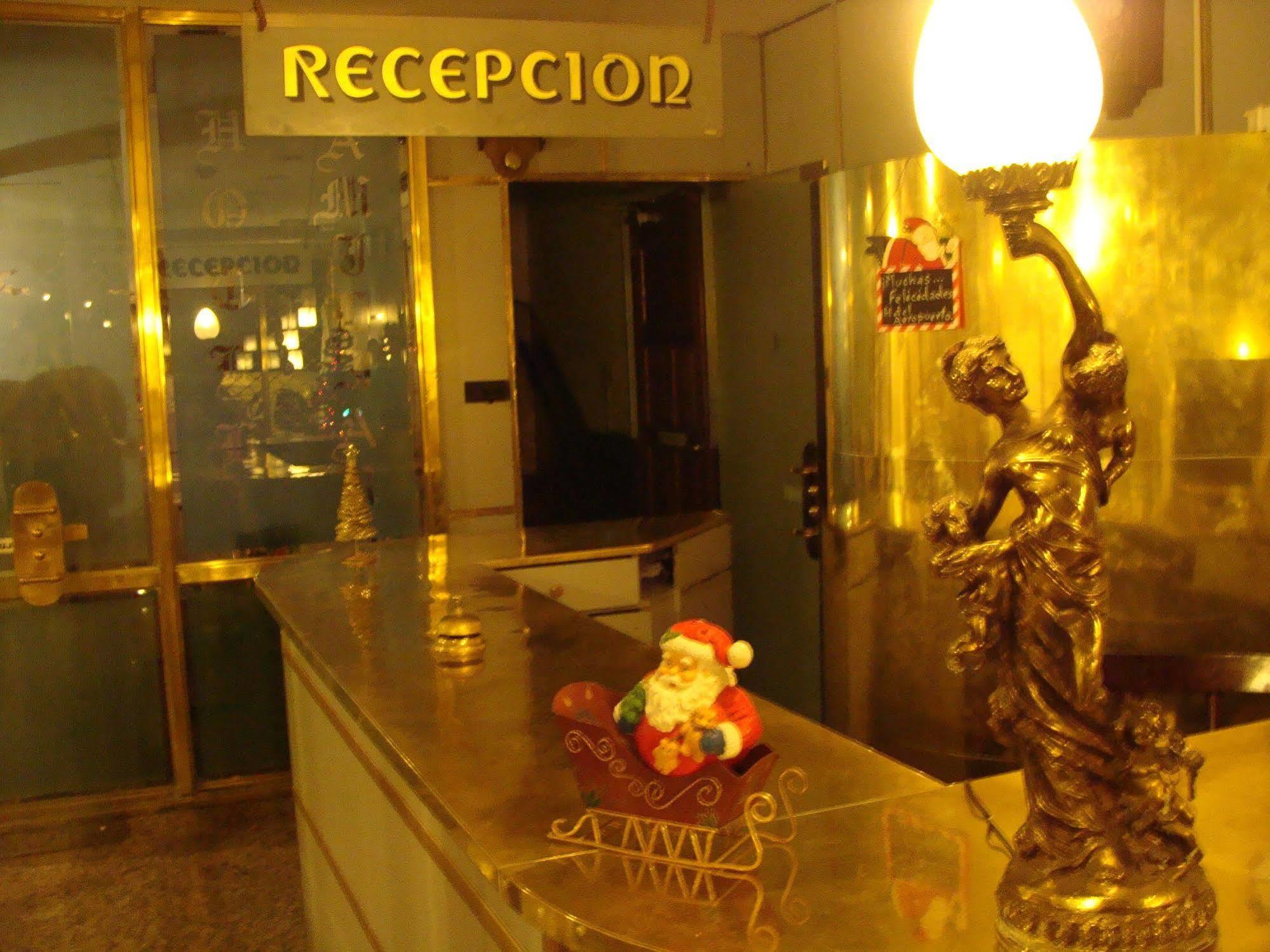 Hotel Aeropuerto Monte Grande Kültér fotó